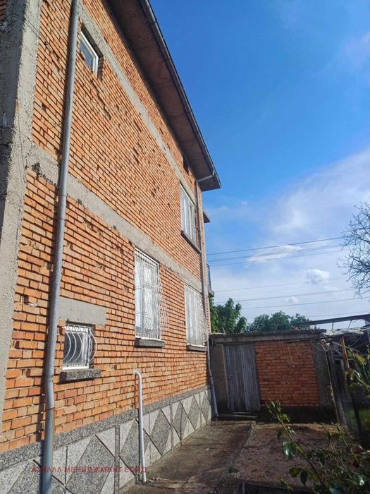 Къща, голям парцел, с. Синитово, Пазарджишко