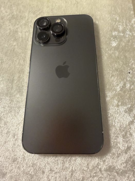 Vand Iphone 13 Pro stare foarte buna nu dac schimburi si nu trimit