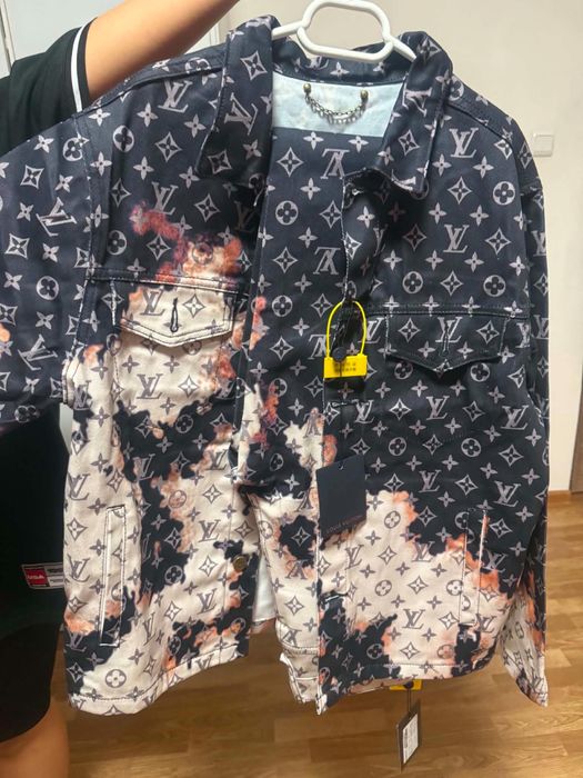 Compleu Lv  marimea M/L