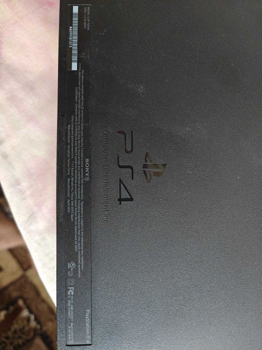 Sony PlayStation 4 500 ГБ, PS4, DualShock 4- 1шт, 5 игр