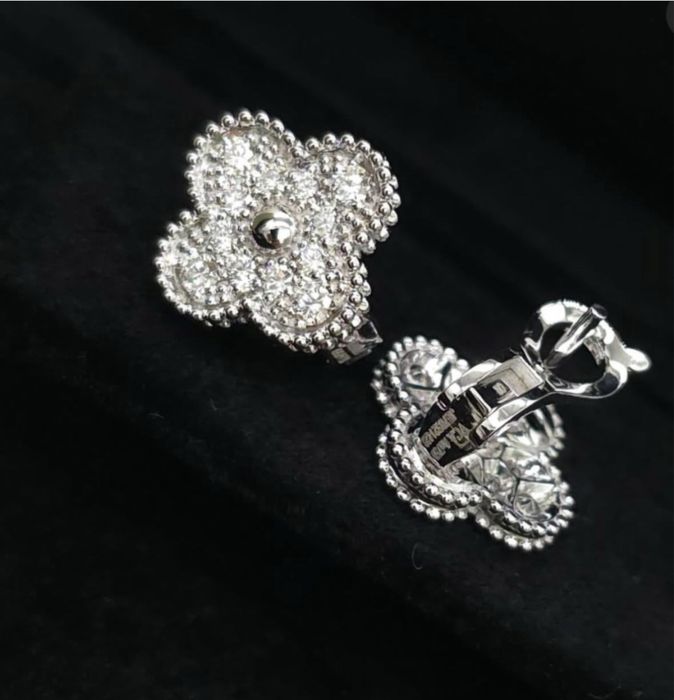Серьги белое золото с бриллиантом Van cleef