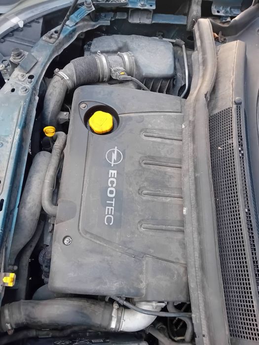 Opel Zafira B 1.9cdti Z19DTL Опел Зафира Б