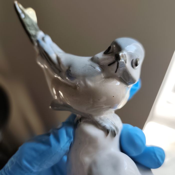 Статуэтка "Снегирь" ЛЗФИ