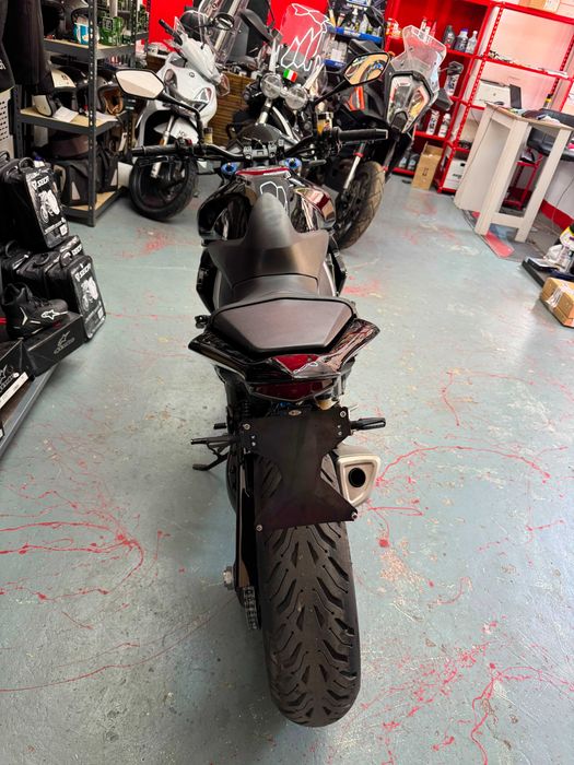 Honda CB1000R ABS 2011 -Garantie-