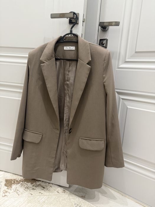 Продается женский пиджак