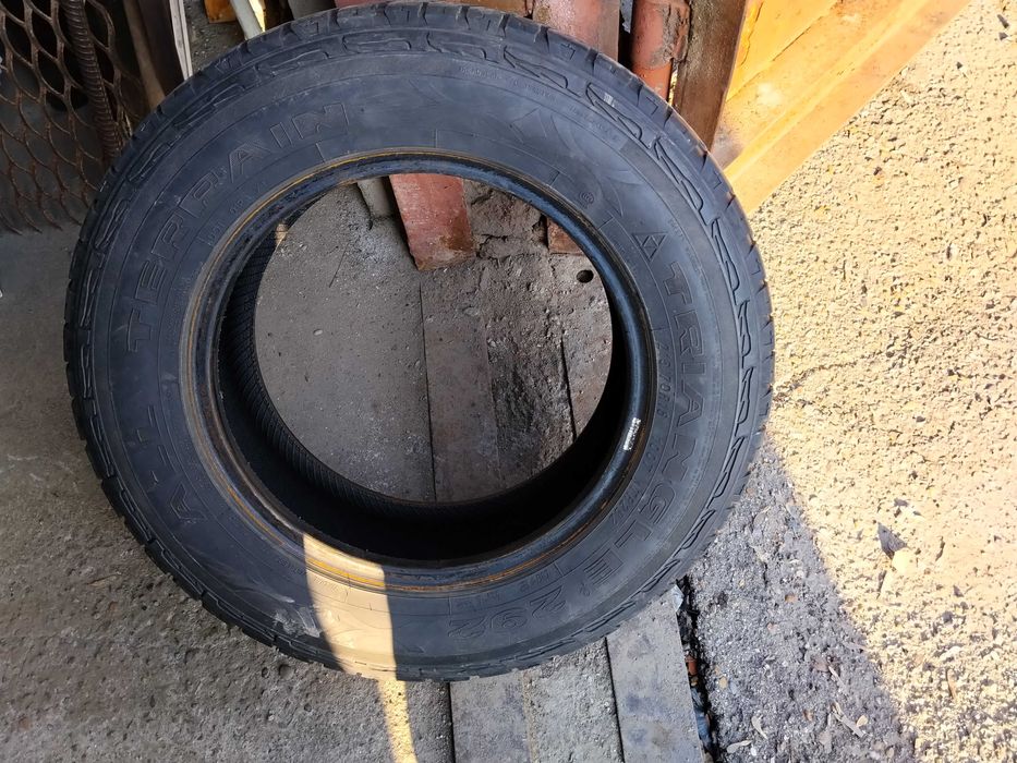 Продам летние шины б/у