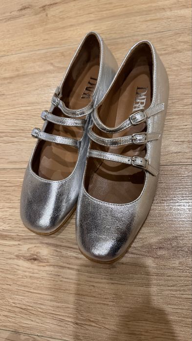 Балетки серебристого цвета