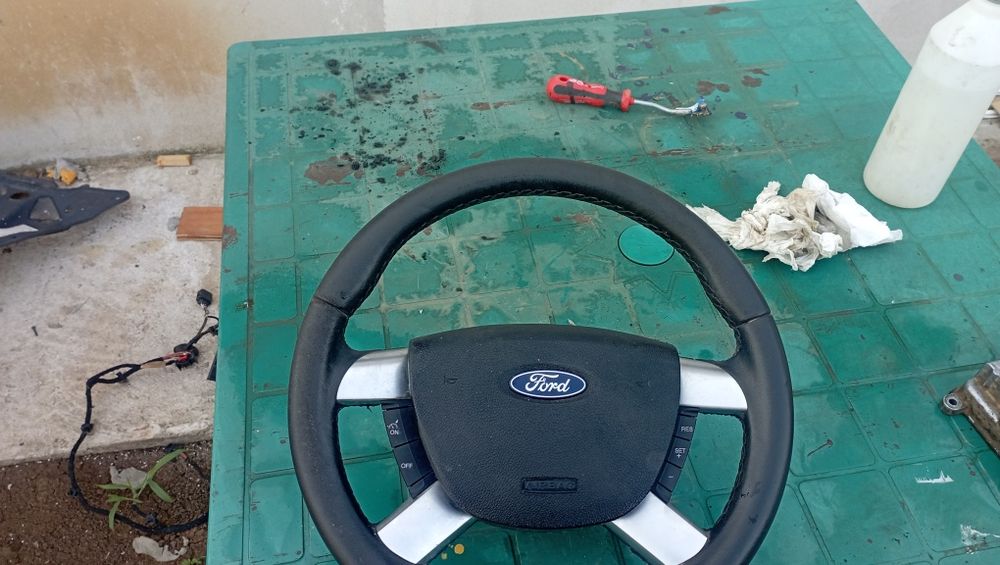 Volan piele cu Comenzi Ford Focus2