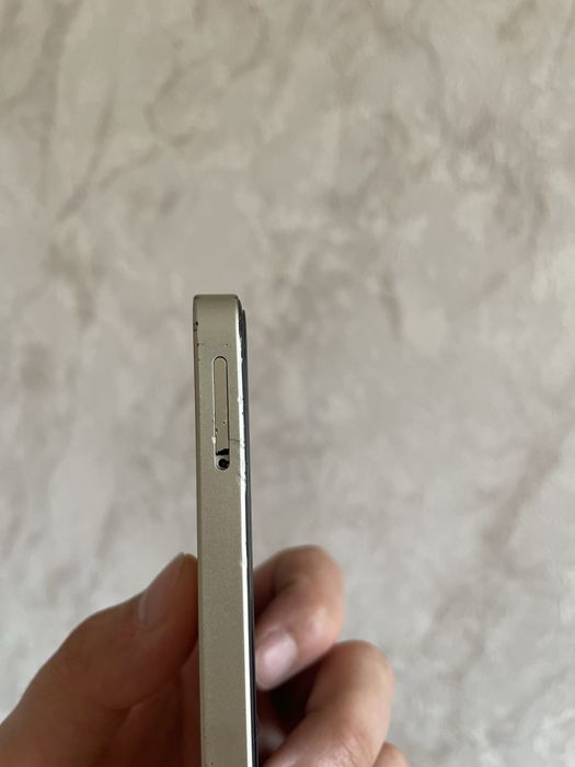 Продам Samsung A06.
