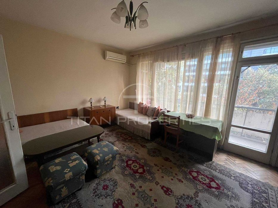 Продава се Тристаен апартамент в Пловдив, Кючук Париж - 82 кв.м за 1208 €/кв.м - Снимка #2