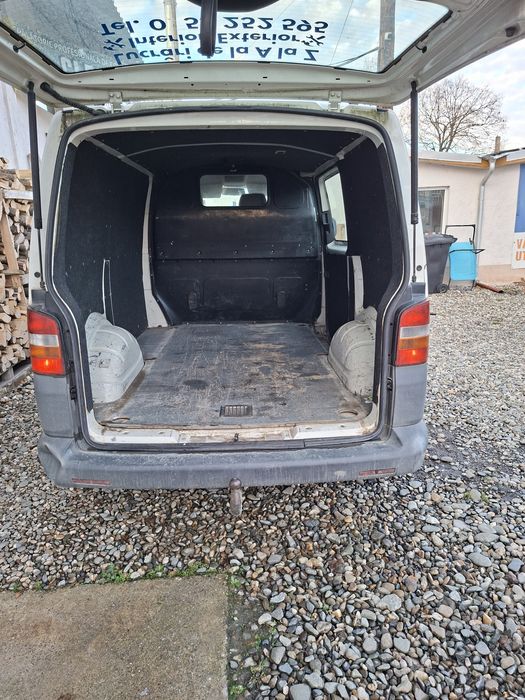 VW Transporter T5, motorizare 1.9 TDI 105cp