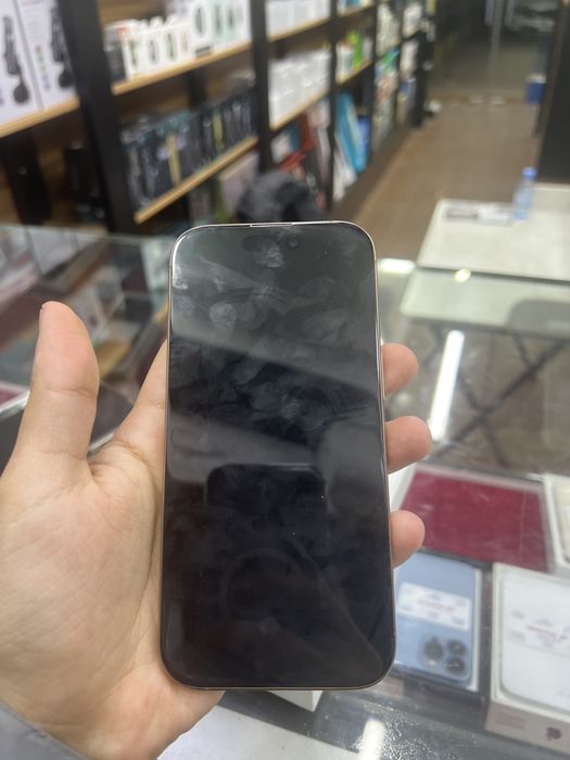 Iphone 16 pro 128 gb 95%