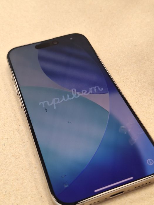 Продам iPhone 15 pro