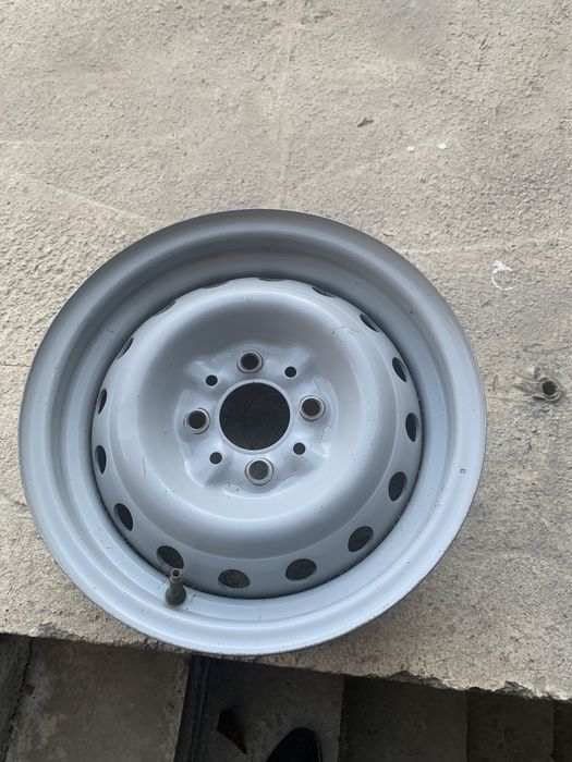 Ваз диска R13 радной краскада