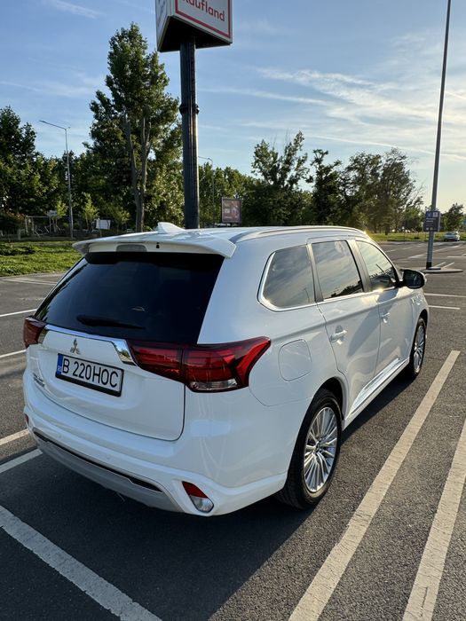 Mitsubishi Outlander 2021 hibrid, 20.500 € — imagine 3