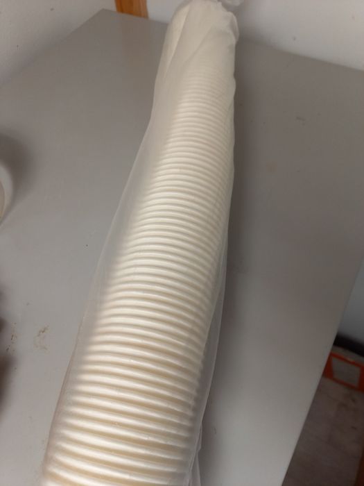 Одноразовые стакан