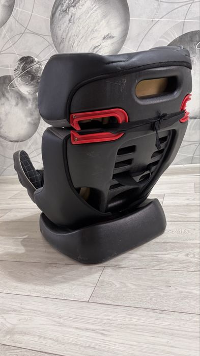 Продам автокресло