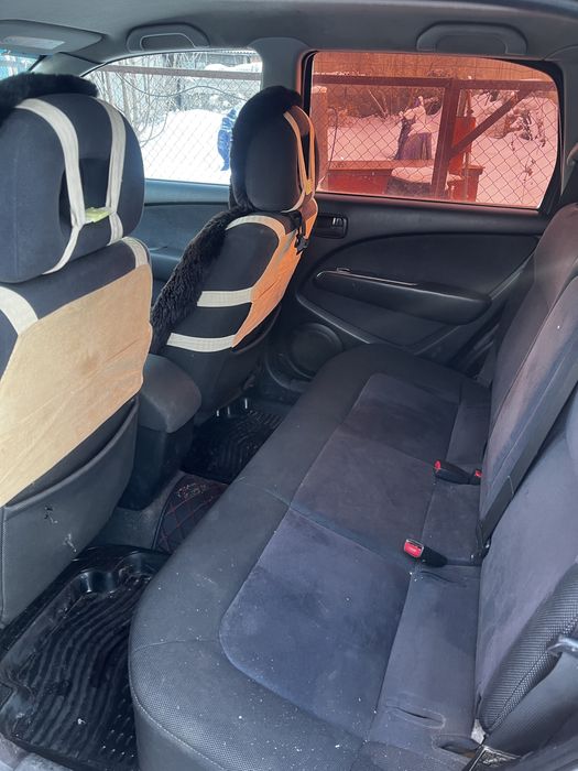 Mitsubishi outlander 2003