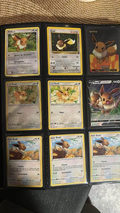 Pokemon карти колекция