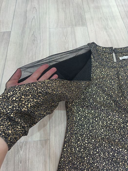 Продам красивое платье 42-44 р