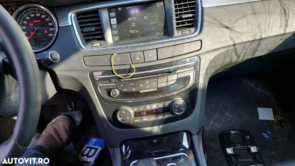 Dezmembrez Peugeot 508 RXH 2.0 HDi RHC 163 cai Hybrid km an 2015