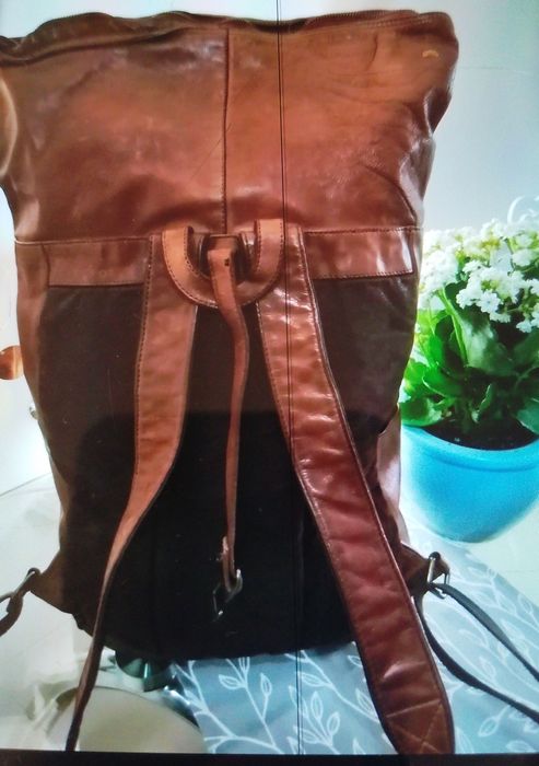 ОБЯВА 10.Кожена раница и дамски чанти.