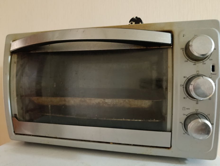 Продам плиту духовку