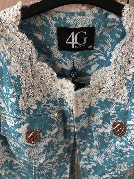 Яке  4G by Gizia