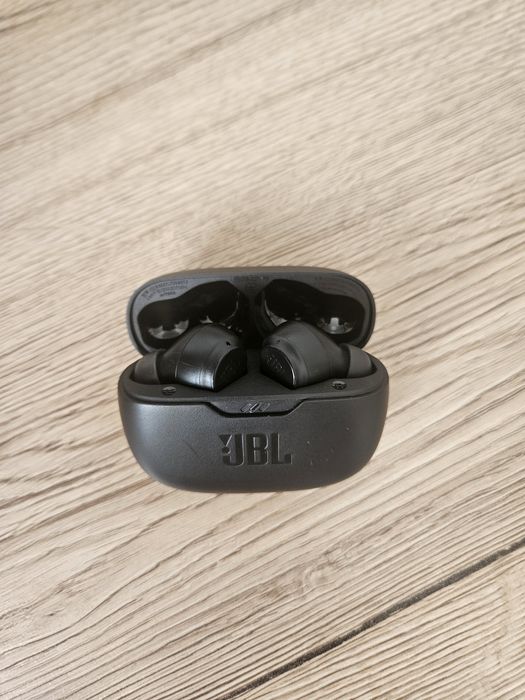 Jbl wave beam fara cutie