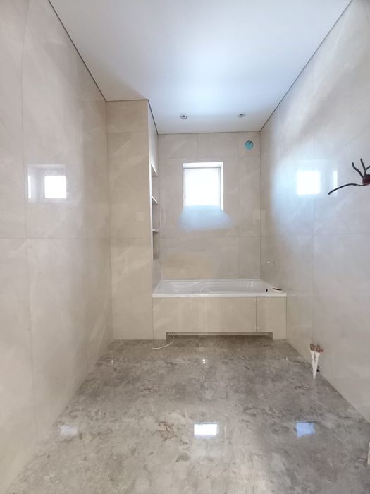 Продам дом в районе Курени