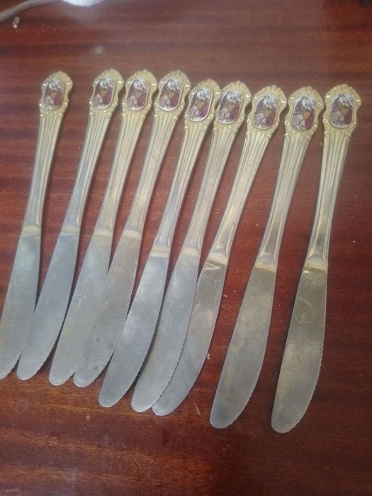 Ножы  для  масло