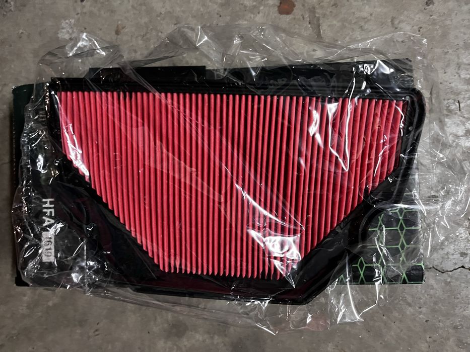 HifloFiltro HFA1619 – Чисто нов въздушен филтър за Honda CBR600