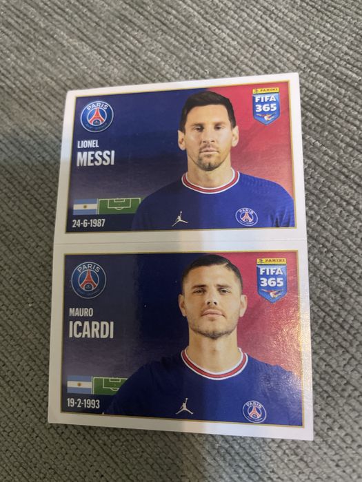 Наклейки panini fifa 365 за 2022 год