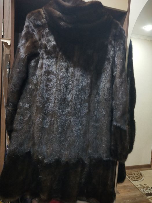 Продам шубку норковую