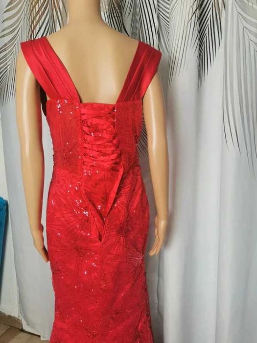 Rochie rosie lunga de seara marimea M