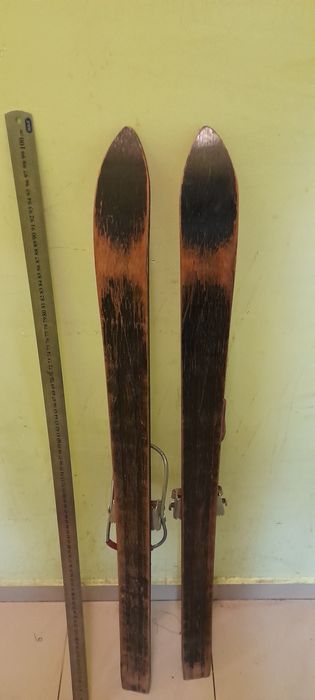 Дървени ретро ски, интериор и екстериор  Germina