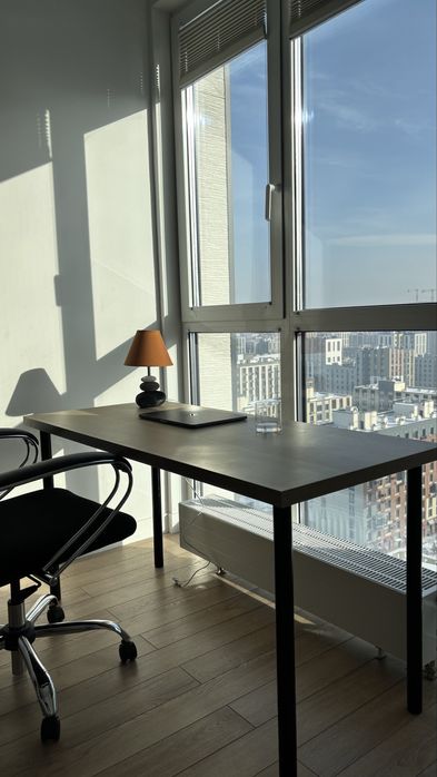 Письменный стол