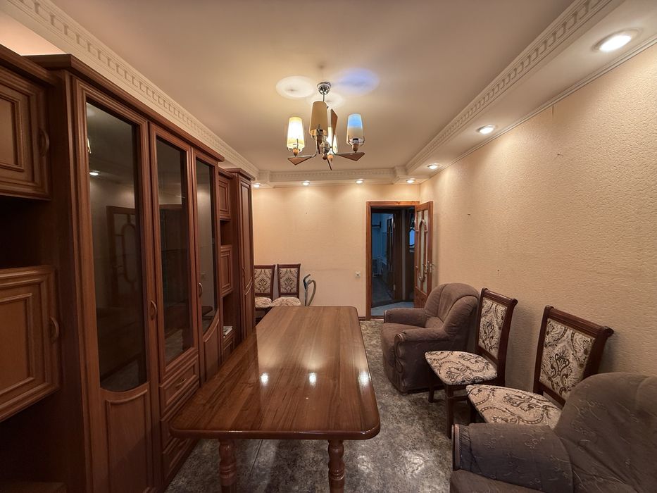 Срочно продается 3-ком кв на 3 этаже Мархабо и 29-школа