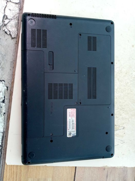 «Ноутбук HP G62 (работает от сети)».