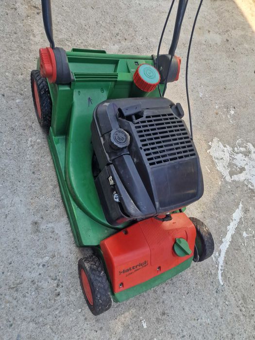 Masina de tuns iarba BRILL+tractiune pe benzina BRIGGS 3CP DOAR 500RON