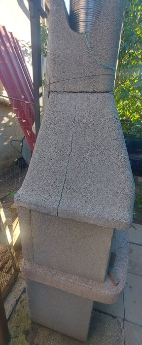 Gratar cărbune de beton