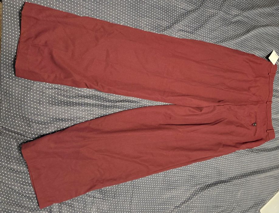 Бордо пантлон на H&m