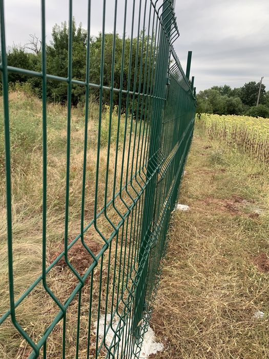 Монтаж изграждане на огради врати надвеси парапети и д-р