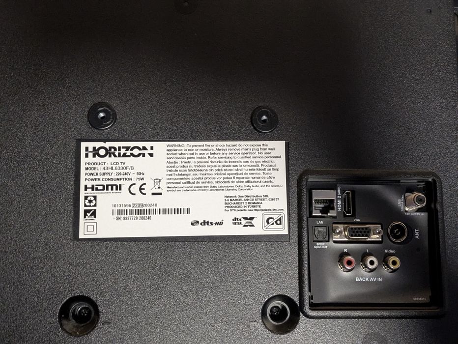 Televizor HORIZON cu Diagonala de 108cm, FULLHD