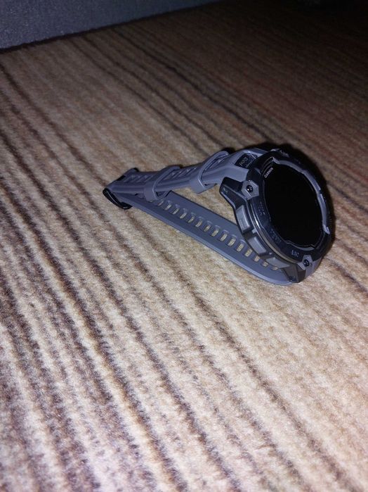 Ръчен часовник. Garmin instinct 3 Amulet