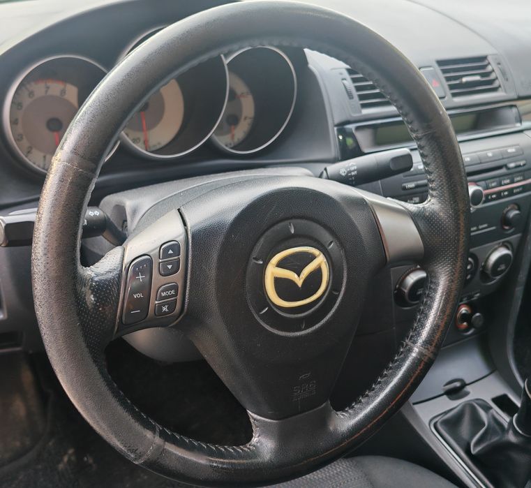 Mazda 3 1.6 Benzina și GPL