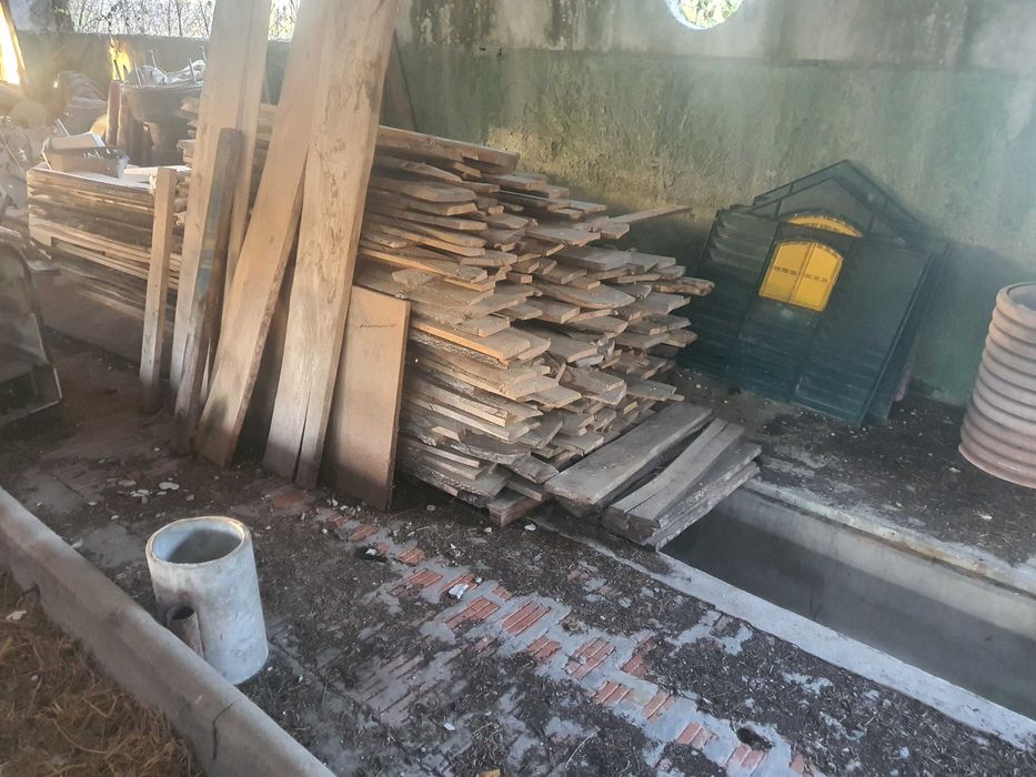 Дървен материал орех