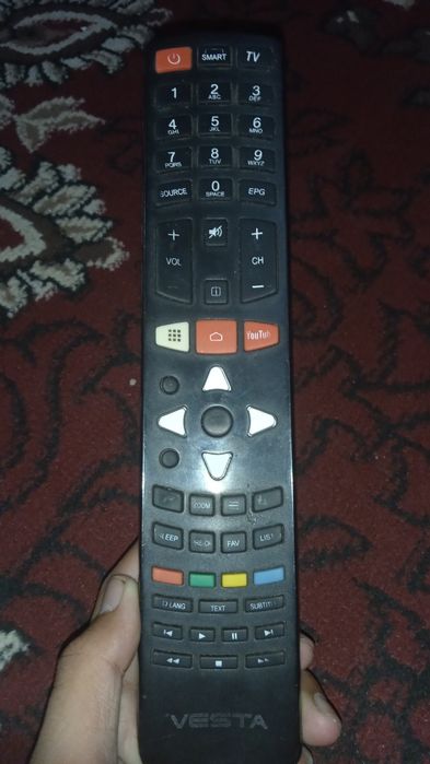 Ekrani singan televizor bor 43talik vesta