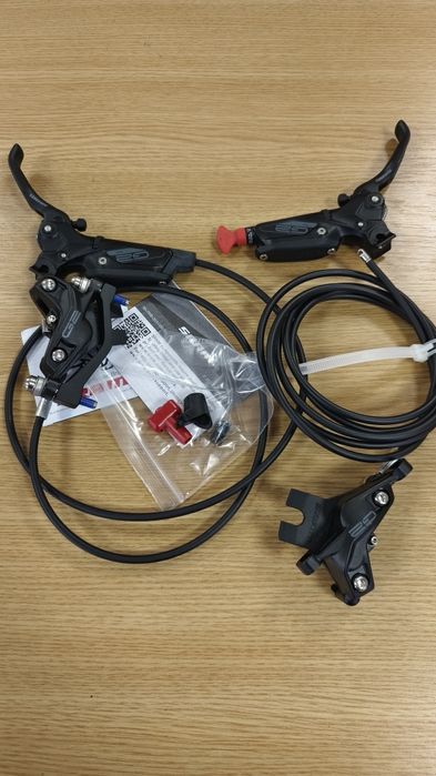 Комплект 4-бутални спирачки SRAM G2 RSC за Enduro / Downhill / Ebike