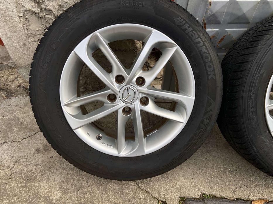 4бр. зимни гуми с алуминиеви джанти 205/60 R16 от Mazda 6 5x114.3